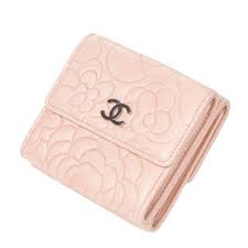Beautiful Chanel Camellia Wallet In Pink Leather 1stdibs Com Chanel Camellia Wallet Pink Leather