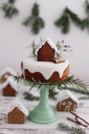Our christmas cakes include festive spices such as nutmeg, cinnamon, cardamom and more. 50 Creative Christmas Cakes Too Cool To Eat Hongkiat