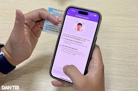 Chỉ còn 7 ngày để xác thực sinh trắc học nếu không muốn bị ngừng giao dịch  | Báo Dân trí