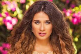 يجب محاسبة كل من أخطأ في حالة ياسمين عبد العزيز. Ou Q8 Enjqrxmm