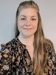 Victoria Theriot's Instagram, Twitter & Facebook