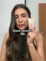 Apego emocional 🥹 mas a bicha é bonita demaaais💕 #base #maquiagem  #bocarosa