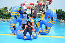 11, alberta, kanada — lokasi pada peta, telepon, jam buka, ulasan. Alamat Waterpark Lubuk Sanai Alamat Dan Tiket Masuk Slanik Waterpark Lampung Terbaru Harga Tiket Masuk Saygon Waterpark Pada Bulan Mei 2021 Dibanderol Dengan Harga Rp 35 000 Untuk Weekday Dan Rp 50 000 Untuk Weekend Normalbugais