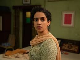 Pagglait is rooted in deep family ethos and captures sandhya's internal journey, producer humbled to have empowering partners in balaji and netflix. Trailer Alert A Sneak Peek Into Pagglait Sanya Malhotra S Journey Of Self Discovery