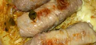 Questi involtini con pancetta e scamorza sono perfetti anche da cuocere in forno , senza burro ma con olio di oliva : Involtini Di Lonza Ripieni In Padella Framor Com