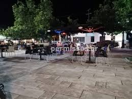 Πλατεια αγιου ιωαννου ρεντη & κυπρου. Me Psyxraimia Antimetwpizoyn To Kroysma Sto Mayrommati Se Ay3hmenh Epifylakh Dhmos Kai P E Boiwtias Binteo Permissos Gr