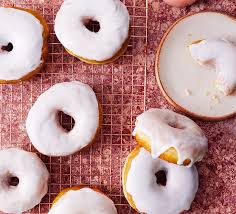 Sticky treacle-glazed ham recipe