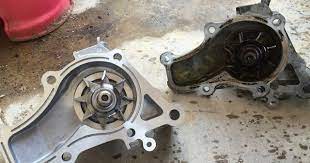 Biasanya sebuah plenes telah tersedia pada sebuah pompa air sumur dangkal jadi tidak perlu sambungkan water mur bagian drat pada pompa air. Berapa Kerap Kah Water Pump Enjin Kereta Perlu Ditukar Ganti