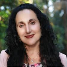 SCIENCE MEETS LOVE AROUND THE WORLD