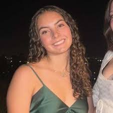 Sophia Doss's Instagram, Twitter & Facebook