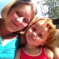 Isabella Coomber who went to Disneyland thanks to MailOnline readers loses  cancer battle