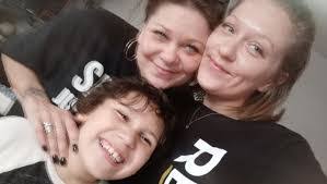 Gabrielle Gill's Instagram, Twitter & Facebook