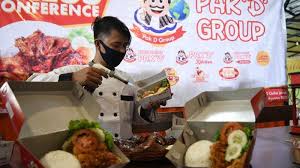 There is two types of liver satays, cattle liver (goat or cow. Restoran Ayam Bakar Pak D Surabaya Ikuti Tren Menu Ayam Geprek Dengan Ragam Topping Surya Wiki