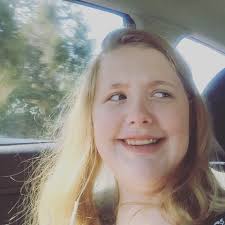 Desiree Lynch (@draynomore)