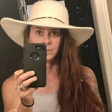 Tana Parry: Author and screenwriter in Shawnee…