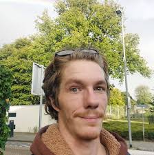 Does the enchantment remain a 7/7 Beast creature after activation?