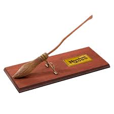 Nimbus 2000 build step by step by evildan on deviantart. Harry Potter Nimbus 2000 Replica Zing Eb Games New Zealand