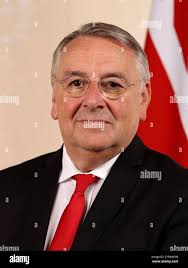 Alan campbell mp hi-res stock photography and images