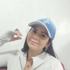 Bad Bunny got a foul ball at the Blue Jays-Yankees game tonight 😭