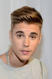 Justin bieber may only be 23 but he's done it all. Justin Bieber S Best Hairstyles Hair Styles Over The Years Glamour Uk