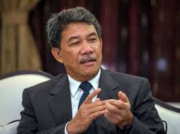 Berikut adalah senarai menteri kabinet malaysia terkini yang menyenaraikan nama menteri dan timbalan menteri beserta kementerian yang diterajui oleh mereka. Kabinet Baru 2020 Ini Komen Tok Mat Berita Viral Terkini