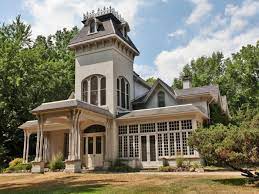 Sotheby S International Realty Canada Building A House Old Houses House