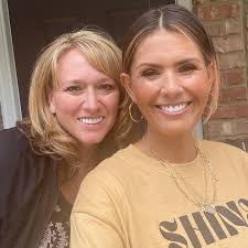 Tera Hansen's Instagram, Twitter & Facebook