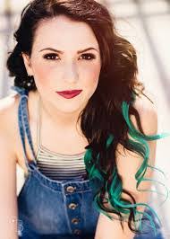 Cassidy Bowen's Instagram, Twitter & Facebook