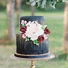 Thus, you could have your genuine blue tiffany box and eat it's delicious blue form complete with white fondant ribbon icing. 22 Dark Wedding Cakes