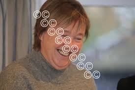 39821621-23 November 2016..WY99023..Mary Berry and Pauline Quirke at Church  and Crown Cottage Penn. Auction contest Carrot Cakes for Alexander Jasons  Foundations ..By Anita Ross Marshall for News. 4