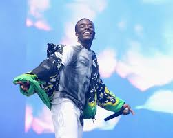 Then he became a fashion icon, signature dance creator, and junk food sommelier — all before retiring in his early 20s. This Year Lil Uzi Vert Redefined The Fashion Instagram Selfie Vogue