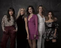 Madeleine west, annie maynard, cecelia peters are the main cast of playing for keeps tv series (2020). Network 10 Renews Screentime S Playing For Keeps If Magazine