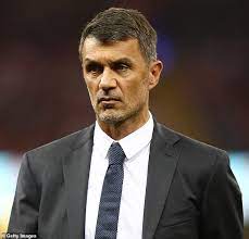 You can see very sweet photo's in this video Paolo Maldini Verrat Er Kampft Noch Immer Mit Den Nachwirkungen Des Coronavirus Aktuelle Boulevard Nachrichten Und Fotogalerien Zu Stars Sternchen