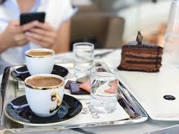 Với những nghệ nhân rang tâm huyết và đội ngũ barista tài năng cùng những câu chuyện cà phê đầy cảm hứng, ngôi nhà signature 19b phạm ngọc thạch, q.3, tp.hcm là không gian dành riêng cho những ai trót yêu say đắm hương vị của những hạt cà phê. The Best Cafes In Vienna Where To Go What To Drink Inspired By Maps