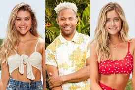 During the monday, march 11, finale of 'the bachelor' — details. Bachelor In Paradise Colton Underwood S Exes Hannah G And Caelynn Join The Cast People Bachelor Bachelor Nation Exes