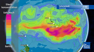 Dort wo es gerade regnet und schneit kann er. Passatwind Tragt Riesig Staubwolke Aus Der Wuste In Richtung Des Regenwalds Artikel Von The Weather Channel Weather Com