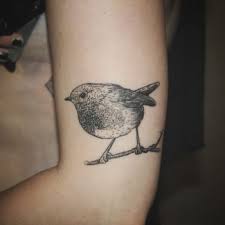 Tattoo is the ideal picture on the skin, becoming the eternal life, retaining memory as the most beautiful picture in life.they can be dainty, minimalist and simple sketches… Bird Tattoos The Most Beautiful Bird Tattoo Ideas That Will Make You Want One