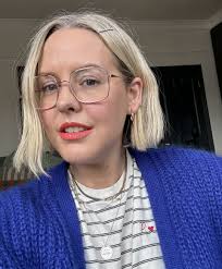 THE PERFECT ORANGEY-RED LIP — Alexandra Stedman