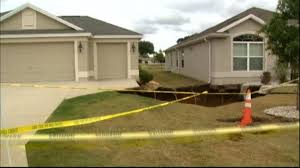 Nyc bar and restaurant house owners say they've been left. Giant Sinkhole Opens Up Between Two Orlando Homes Cbs News