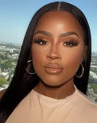 Jasmine Prater's Instagram, Twitter & Facebook