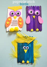 10 Adorables Bricolages A Faire Avec Des Batons Popsicles Pour Amuser Les Enfants Artisanat D Oiseaux Craft Activites Amusantes