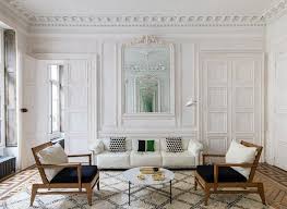 Effortless Chic Interiors With Modern French Style Parisian Living Room Parisian Apartment Decor Parisian Interior