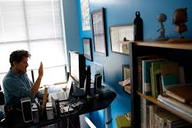 The movie ends with luca's family, massimo and alberto (who has decided to stay in portorosso) seeing luca was originally set to be theatrically released in the united states on june 18, 2021 casarosa stated that the movie is a celebration of friendship, and a love letter to the summers of our. Ctsf3gu Orcndm