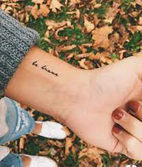 Platzierung Tatowierung Wrist Tattoos For Women Wrist Tattoos Wrist Tattoos Words