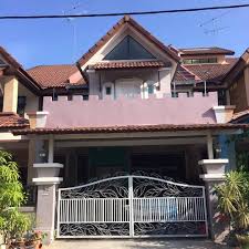 Di tengah bandar batu pahat. Rumah Sewa Pura Kencana Jalan Kencana 1a Batu Pahat 2021