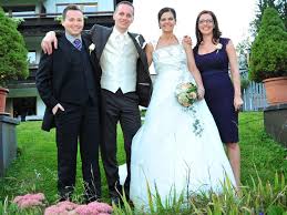 Die schauspielerin lilli hollunder plant mit ehemann rené adler das leben nach dem fußball. Hochzeit Von Bettina Und Rene Vandans Vol At
