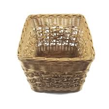 Dalam artikel ini kita akan coba mengulas lebih dalam mengenai anyaman. Jual Kerajinan Tangan Rotan Keranjang Kotak Kecil 20x20x21cm Online Maret 2021 Blibli