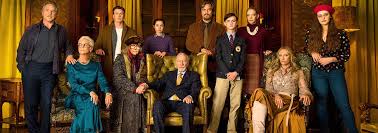 The film will follow blanc taking on a new murder case. Knives Out Mord Ist Familiensache Filmkritik Uncut Movies