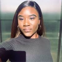 Allison Suazo's Instagram, Twitter & Facebook