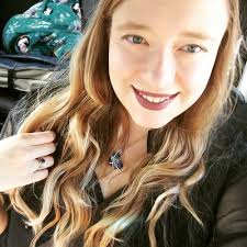 Juliette Townsend's Instagram, Twitter & Facebook